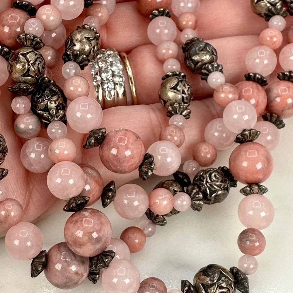 Pink Stone & Quartz Beaded Necklace Two Layer Silver-tone Bead Rose Spacers 18”